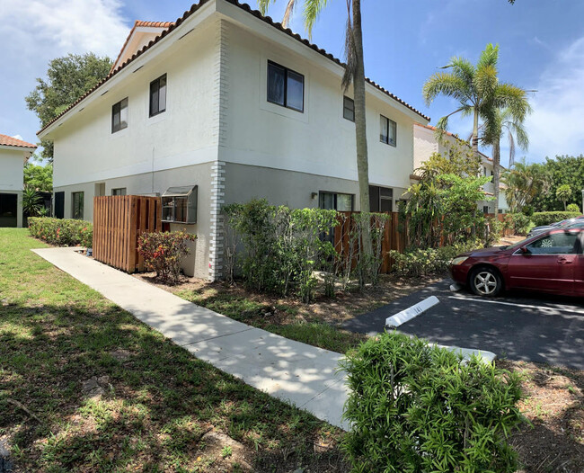 7890 Lago Del Mar Dr in Boca Raton, FL - Building Photo - Building Photo