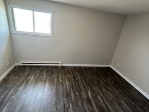34 Verdun St in Moncton, NB - Building Photo - Building Photo