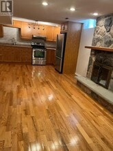 22 Perkinsfield St in Whitby, ON - Building Photo - Building Photo