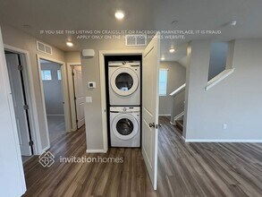 13529 E 103rd Pl in Commerce City, CO - Foto de edificio - Building Photo