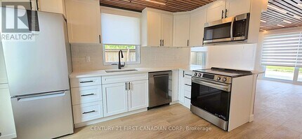 857-857 Dundas St in London, ON - Building Photo - Building Photo