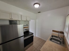 4548 Notter Ave in Jacksonville, FL - Building Photo - Building Photo