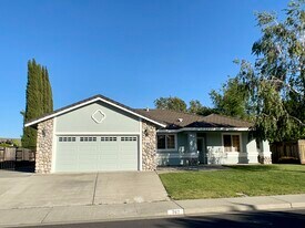 767 Kingman Dr in Vacaville, CA - Building Photo