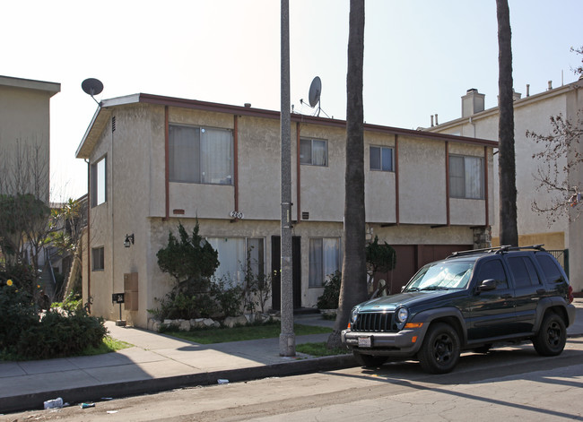 260 E Nevada St in Long Beach, CA - Building Photo - Building Photo