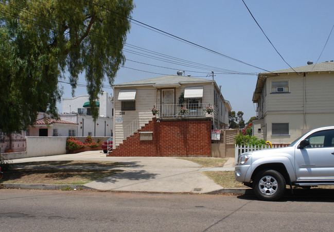 449 D St in Chula Vista, CA - Building Photo - Building Photo