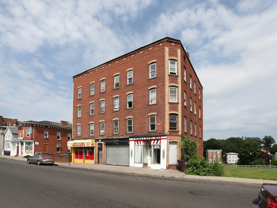 406-412 Arch St in New Britain, CT - Building Photo