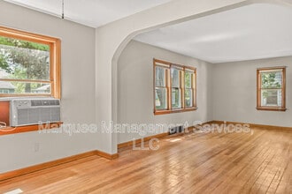 534 Wilson St in Sun Prairie, WI - Building Photo - Building Photo