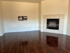 4020 Crescent Ct in Antioch, CA - Building Photo - Building Photo