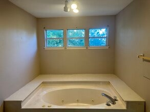 3712 W Hartford St in Broken Arrow, OK - Building Photo - Building Photo