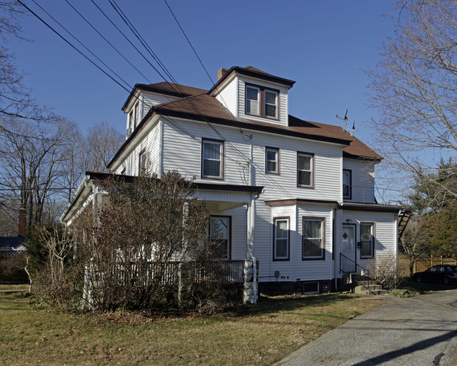 23 Laurel Ave in Northport, NY - Building Photo - Building Photo