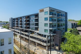 The Zenith in Austin, TX - Building Photo - Building Photo