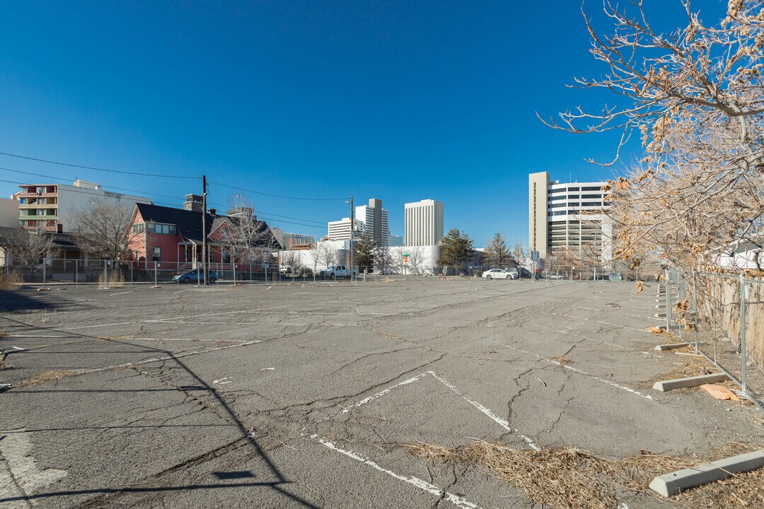 State Street Multi-Family in Reno, NV - Foto de edificio