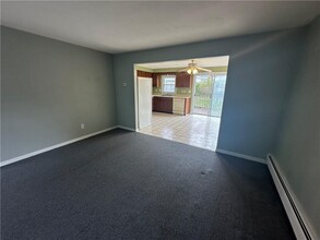 82 Maynard St in Pawtucket, RI - Building Photo - Building Photo