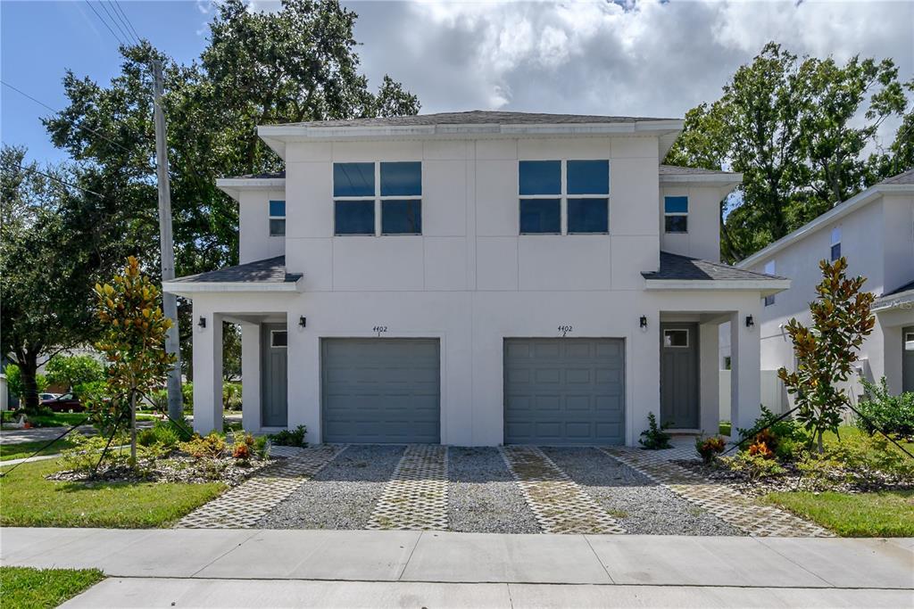 4402 W Gray St in Tampa, FL - Building Photo