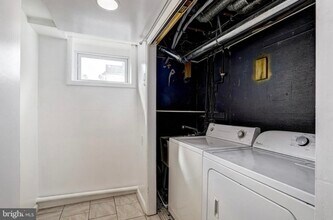 4506 Furley Ave, Unit 2 in Baltimore, MD - Foto de edificio - Building Photo