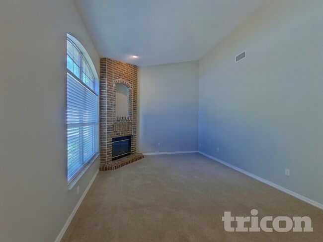 3902 Little Egret Ct, Unit 1 in Lutz, FL - Foto de edificio - Building Photo