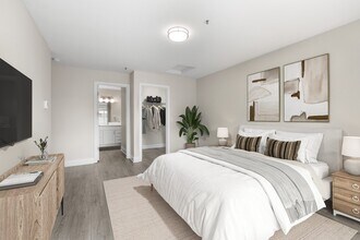 Bradley Park Apartments in Puyallup, WA - Building Photo - Building Photo