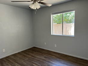 240 S Doran St in Mesa, AZ - Building Photo - Interior Photo