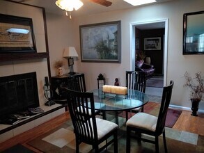 2620 Moody Ave in Orange Park, FL - Foto de edificio - Building Photo