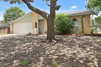 1201 Platt Dr in Plano, TX - Building Photo - Building Photo