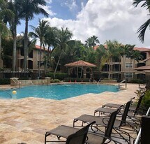 11630 SW 2nd St in Pembroke Pines, FL - Building Photo