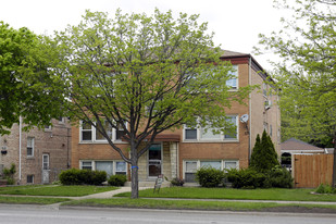 8900 W Grand Ave Apartments