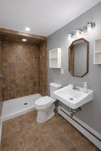 131 Main St in Plaistow, NH - Building Photo - Building Photo