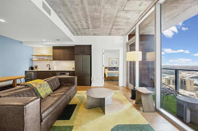 48 East Ave in Austin, TX - Building Photo - Building Photo