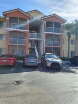 6341 Aragon Way in Ft. Myers, FL - Building Photo