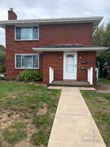 526 Foster St in Greensburg, PA - Building Photo