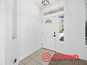 314 Lewisham St in Bakersfield, CA - Building Photo - Building Photo