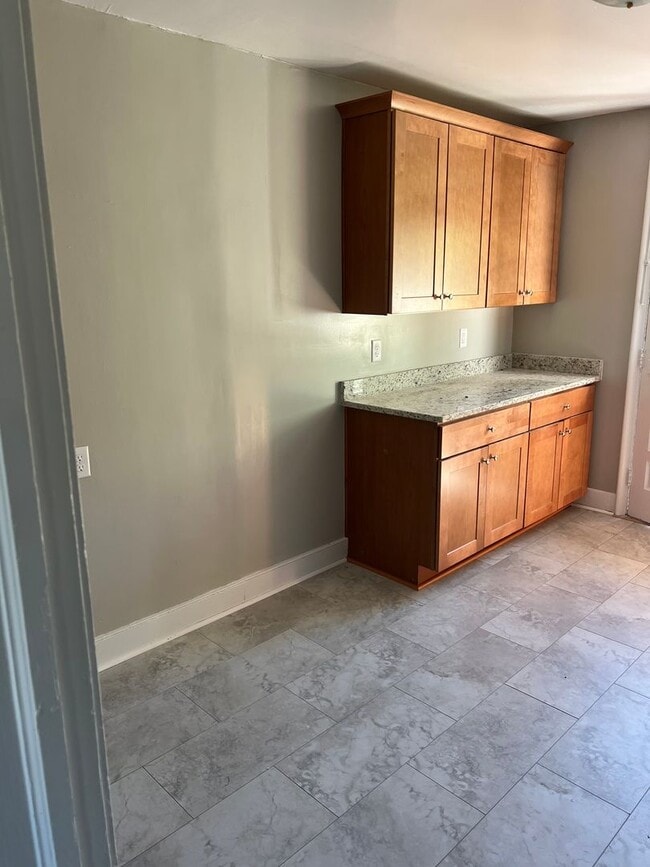 3911 Cutshaw Ave in Richmond, VA - Building Photo - Building Photo