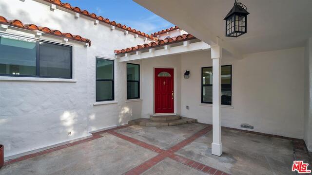 1316 Thayer Ave in Los Angeles, CA - Building Photo - Building Photo