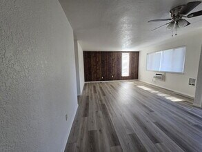 140 NE Atkinson Ct in Roseburg, OR - Building Photo - Building Photo