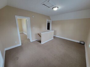 916 W Hillside St in South Bend, IN - Building Photo - Building Photo