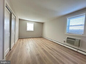 200 Spruce St in Doylestown, PA - Building Photo - Building Photo
