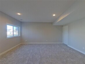 5135 White Star Ln in Woodbury, MN - Building Photo - Building Photo