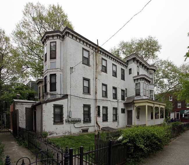 3629 Powelton Ave in Philadelphia, PA - Foto de edificio - Building Photo
