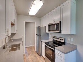 Villa Palms Apartment Homes in Livermore, CA - Foto de edificio - Building Photo
