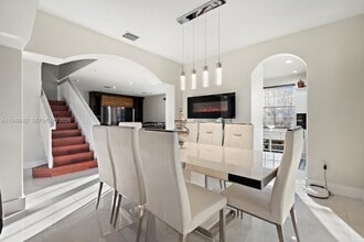 1360 SW 142nd Ave in Miami, FL - Building Photo - Building Photo