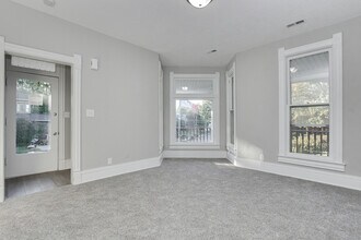 403 Glen Ave in Council Bluffs, IA - Building Photo - Building Photo