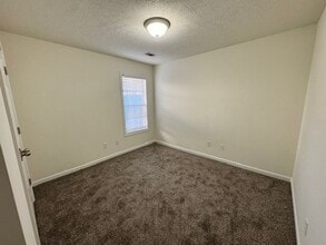 161 Cold Water Terrace in Lagrange, GA - Building Photo - Building Photo