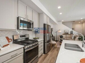 1675 S Andes Way in Aurora, CO - Building Photo - Building Photo