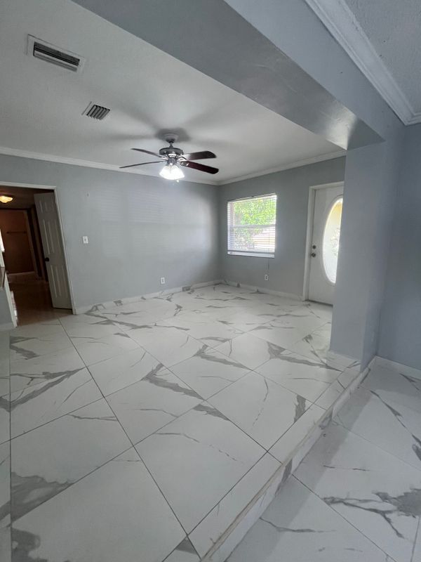 6514 34th Ave N in St. Petersburg, FL - Building Photo - Building Photo