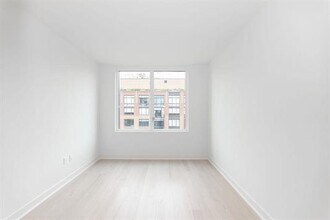1000 Maxwell Ln in Hoboken, NJ - Building Photo - Building Photo