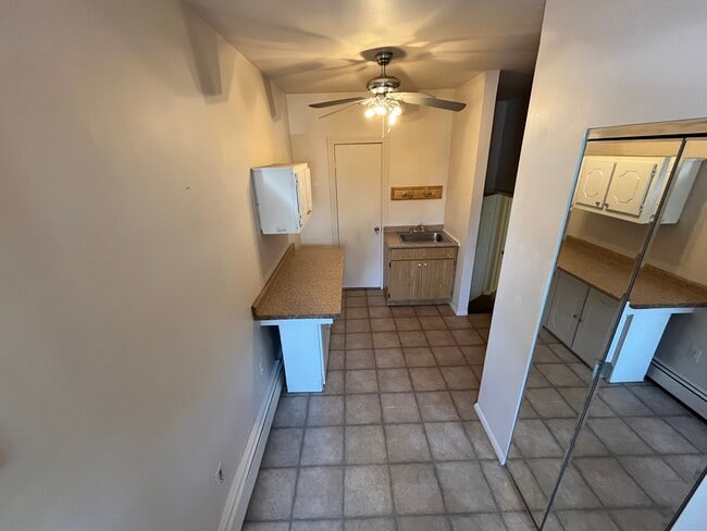224 Vanderbilt Blvd, Unit 1