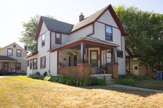 514 Glenwood Ave SE, Unit 514 Glenwood Gem in Grand Rapids, MI - Foto de edificio - Building Photo
