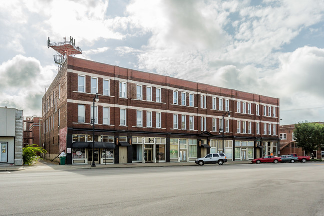 Montgomery Block Apartments in Sheffield, AL - Building Photo - Building Photo