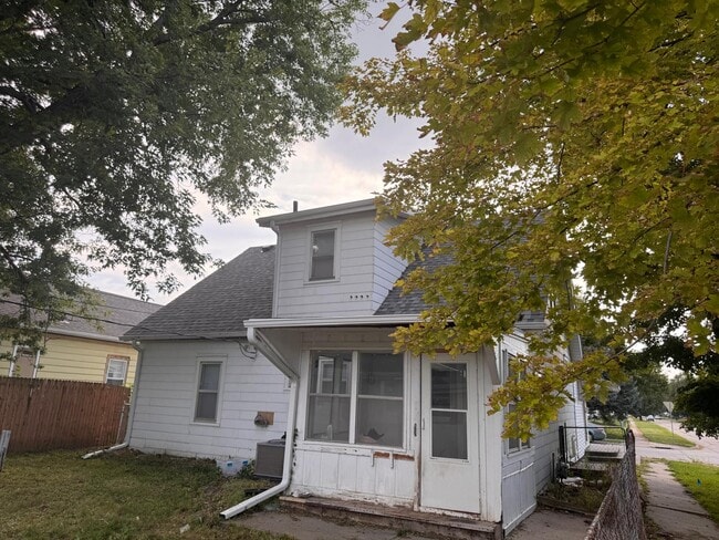 property at 2325 6th Ave
