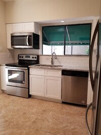 701 Bering Dr photo'